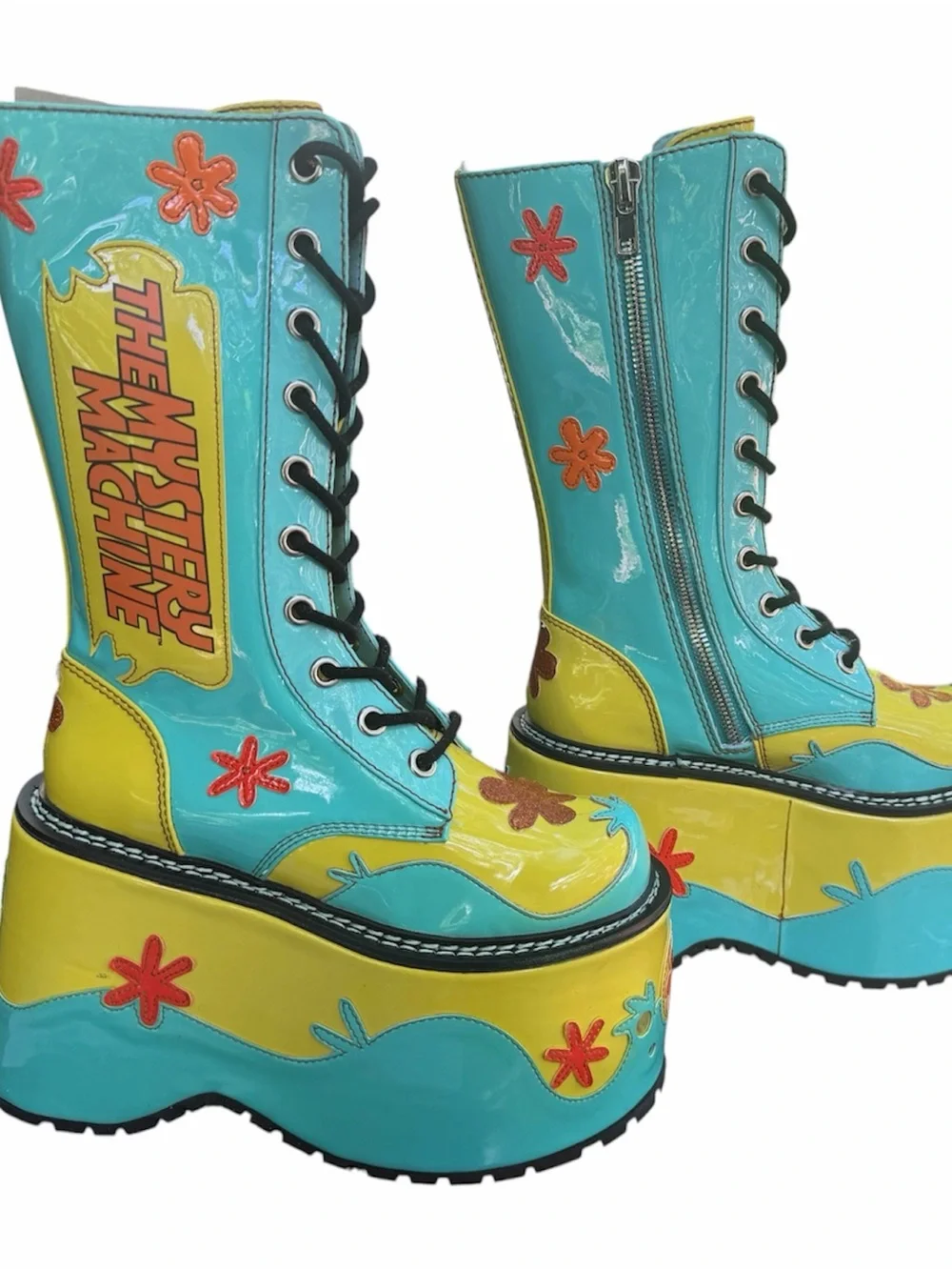 Dolls kill Scoobydoo The Mystery Machine Platform Boots